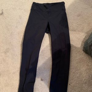 Black yoga pant